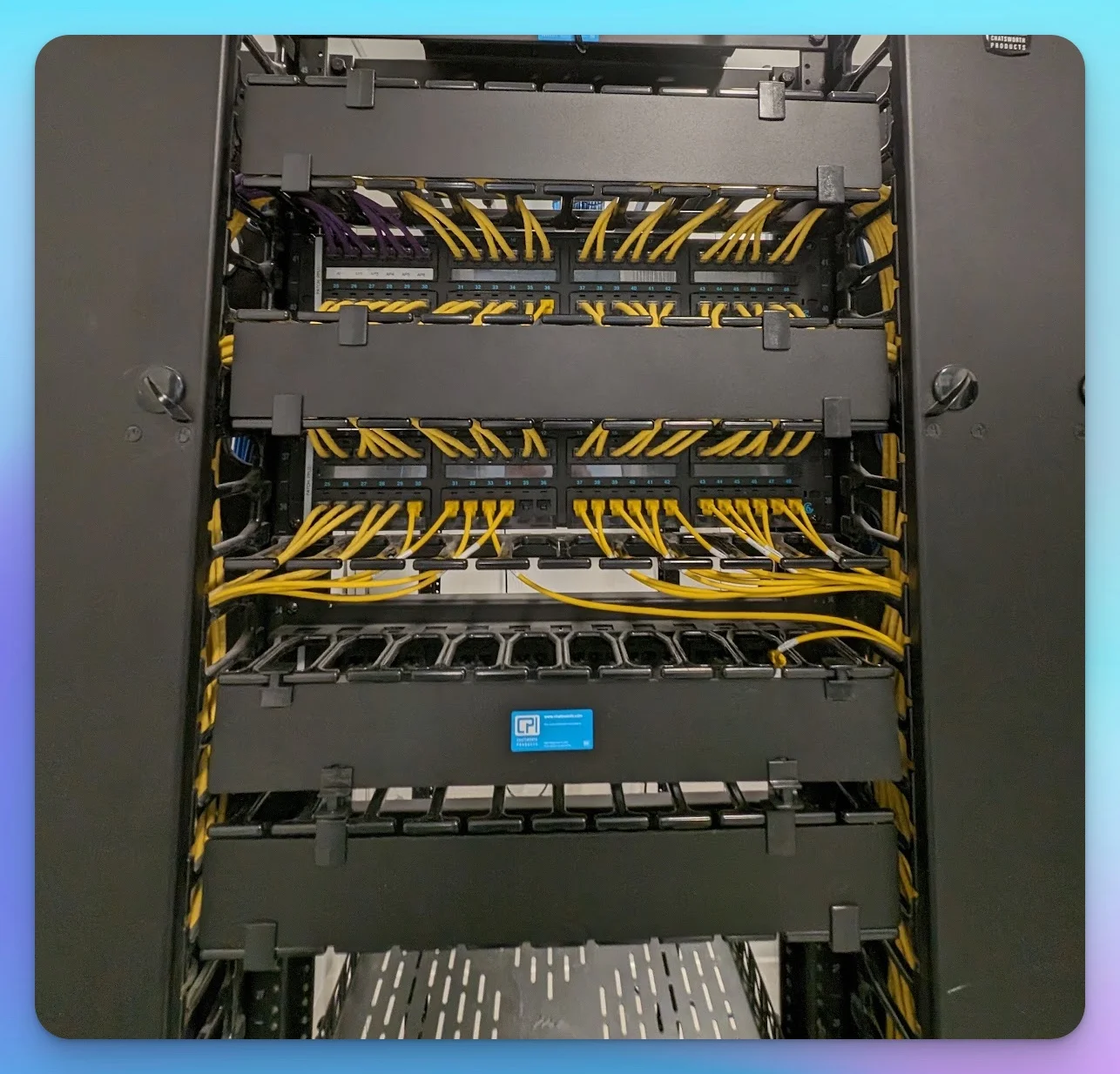 Infraestrutura de rede e CFTV instalada em condomínio